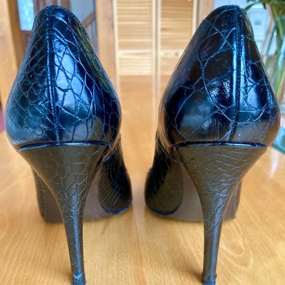 Black St John stilettos, size 8.5 - Picture 4 of 4